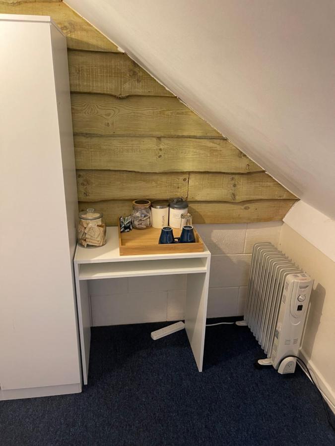 Hotel Shared House In Chakeshill Drive à Bristol Extérieur photo